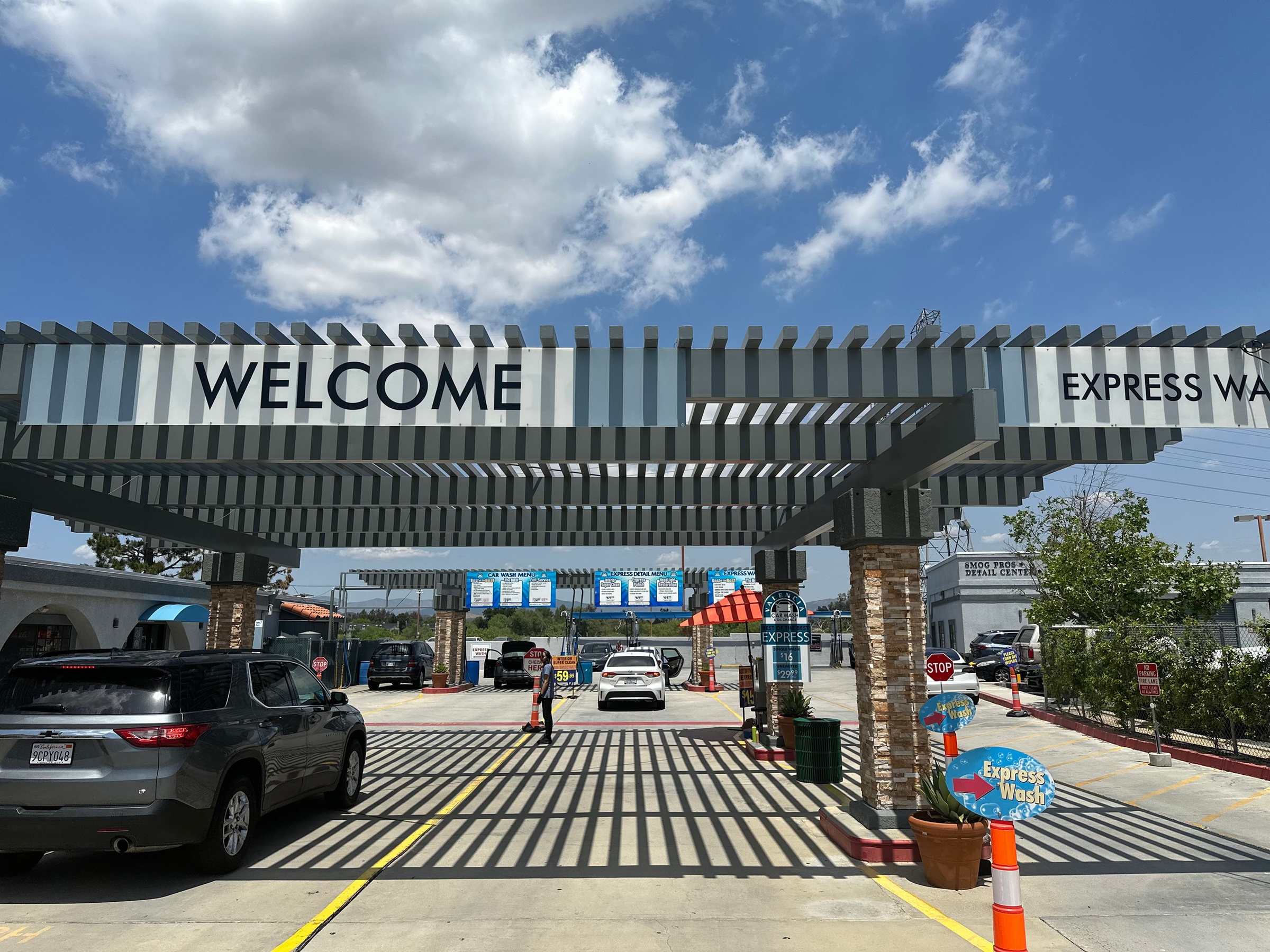 Up to 40% Off Car Washes at Valencia Car Wash