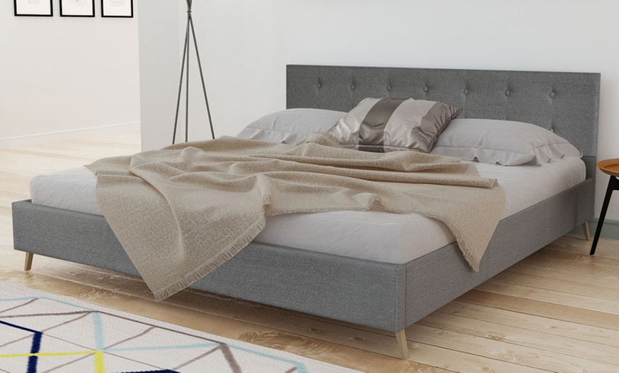 Image 9: Houten bed 140/180 x 200 cm