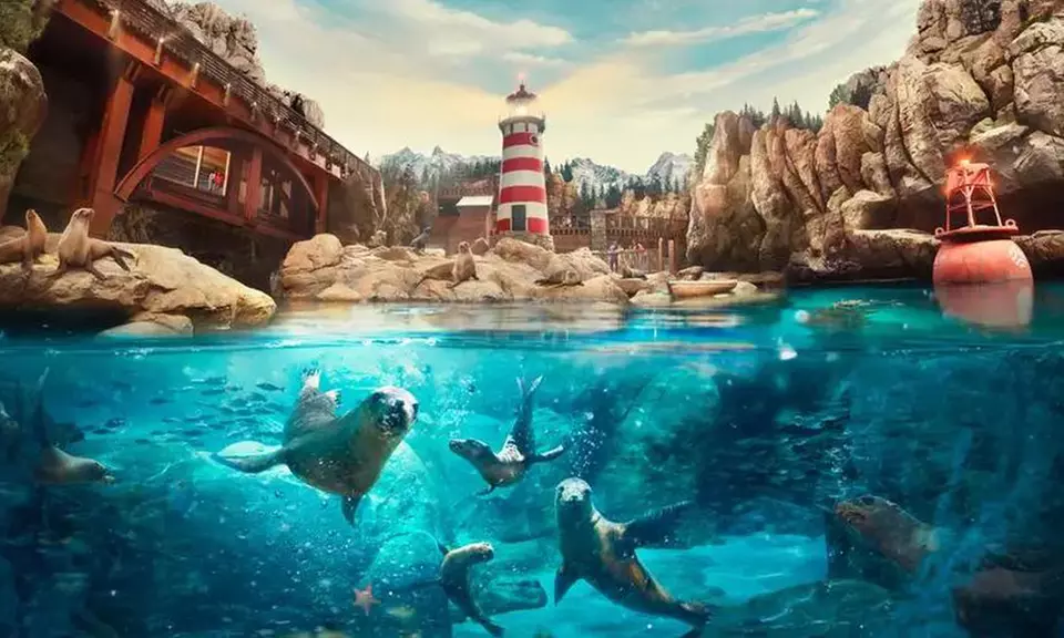 One or Two Park Pass with AbuDhabi Tour at Royal Smart Tourism!