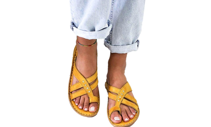 Image 3: Strappy Sandals with Toe Loop