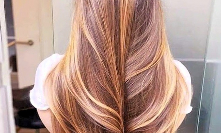 Image 3: Transforma tu cabello con alisado de queratina o brasileño