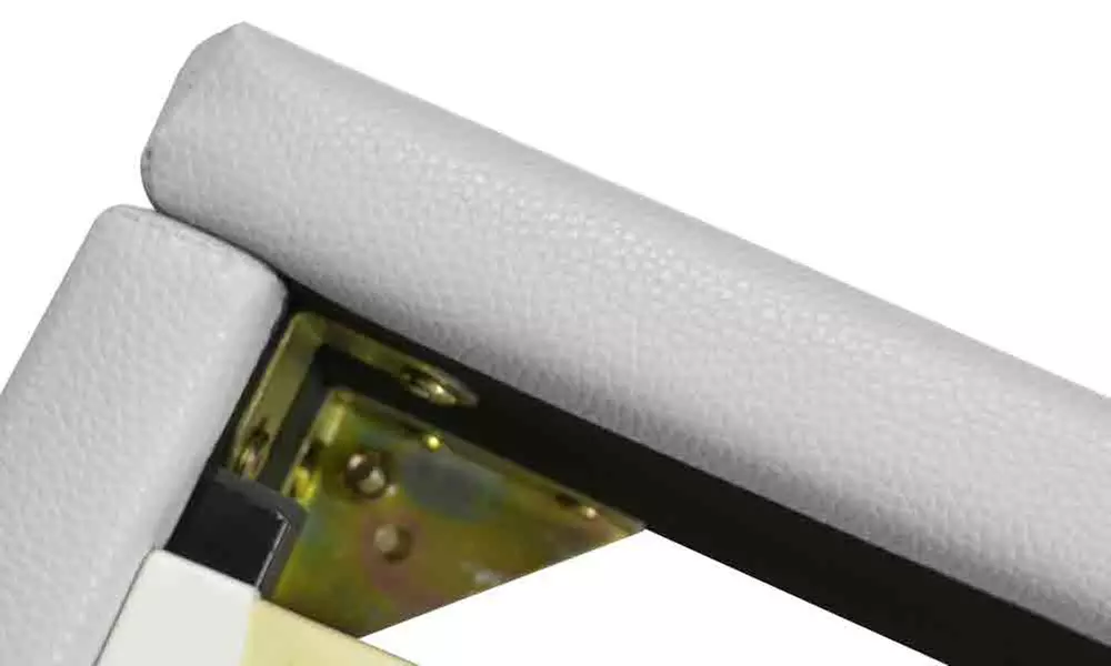 Sampur Bett „Miami“ aus Kunstleder mit breiten Latten