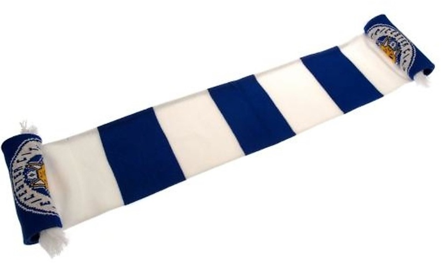 Image 7: Official Football Club Scarf