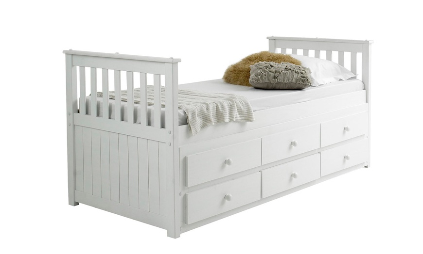 Image 6: Captain White Wooden Guest Bed 