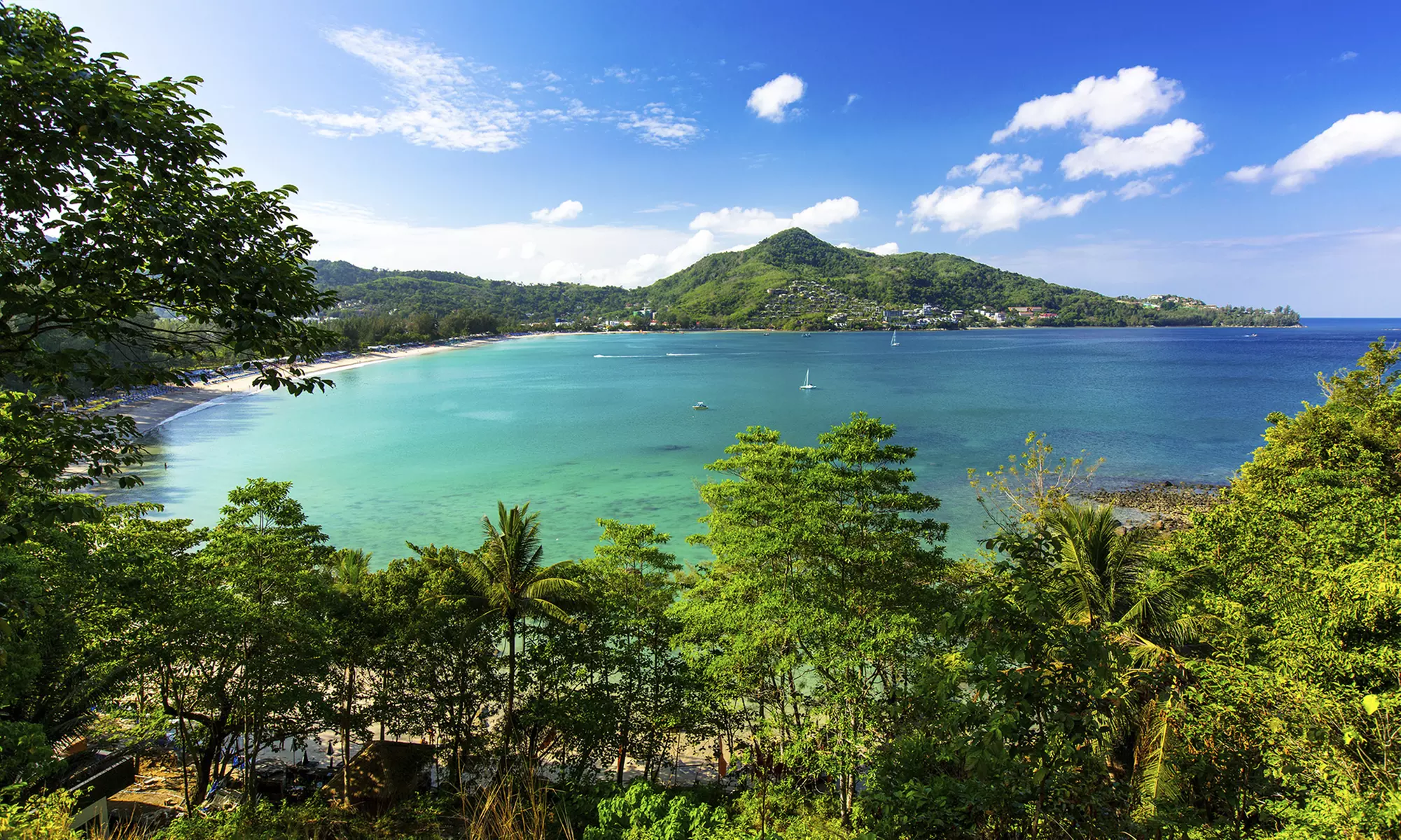 ✈ Phuket: 7-Night Adventure with Air & Hotel from Worldee