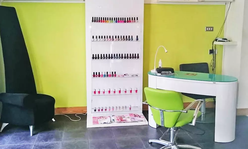 Haircut, Conditioning and Blow-Dry at Avant Garde