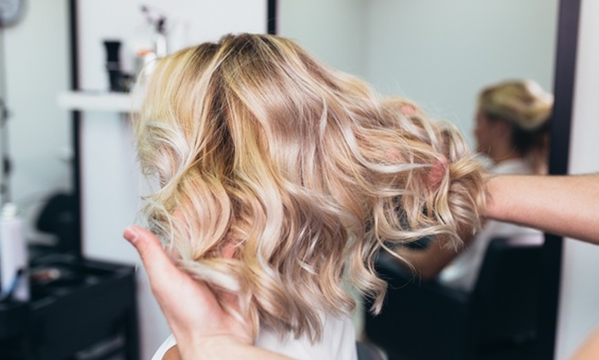 Image 1: Salon - Haircut - Women at Azariah London