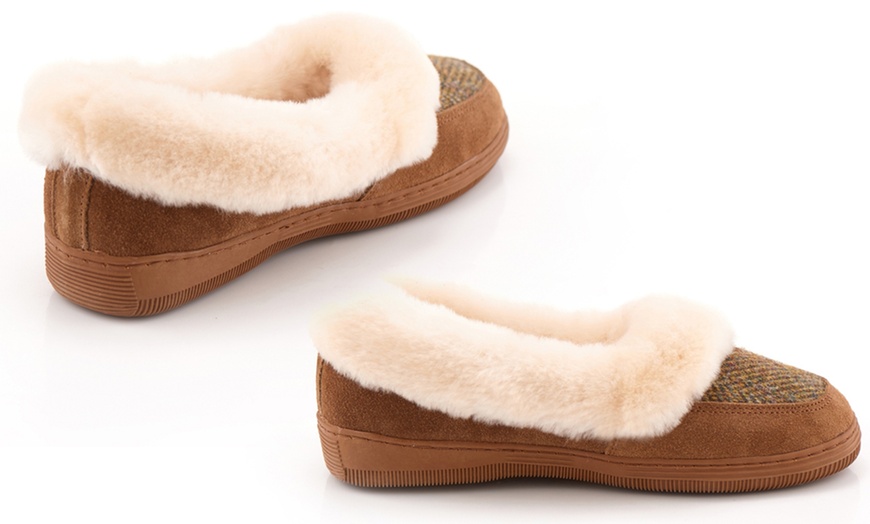 Image 9: Sheepskin Tweed Slippers