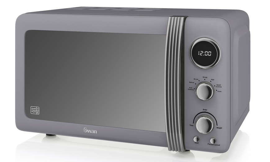 Image 4: Swan Retro Digital Microwave