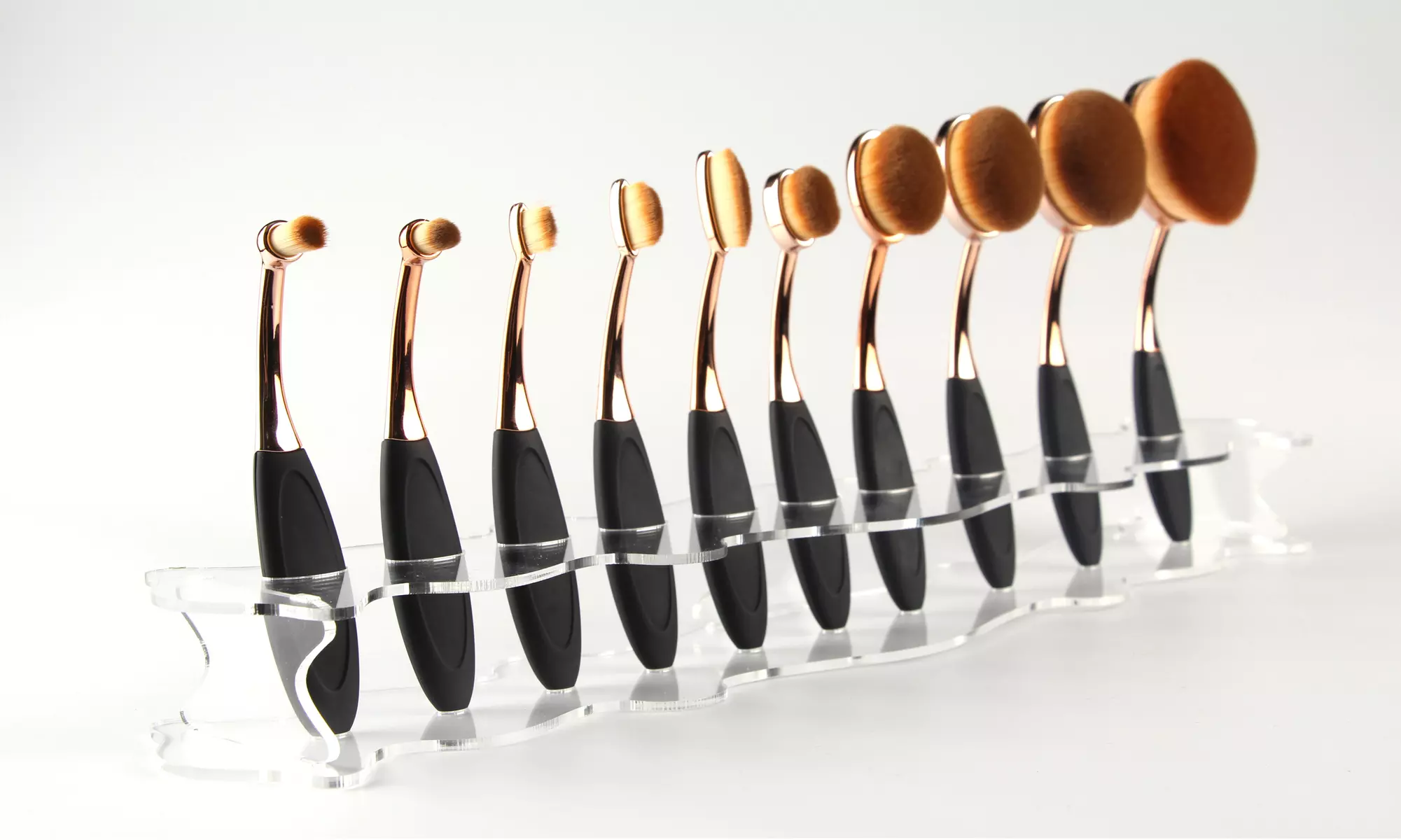 Oval Brush Makeup Stand - Primary Image