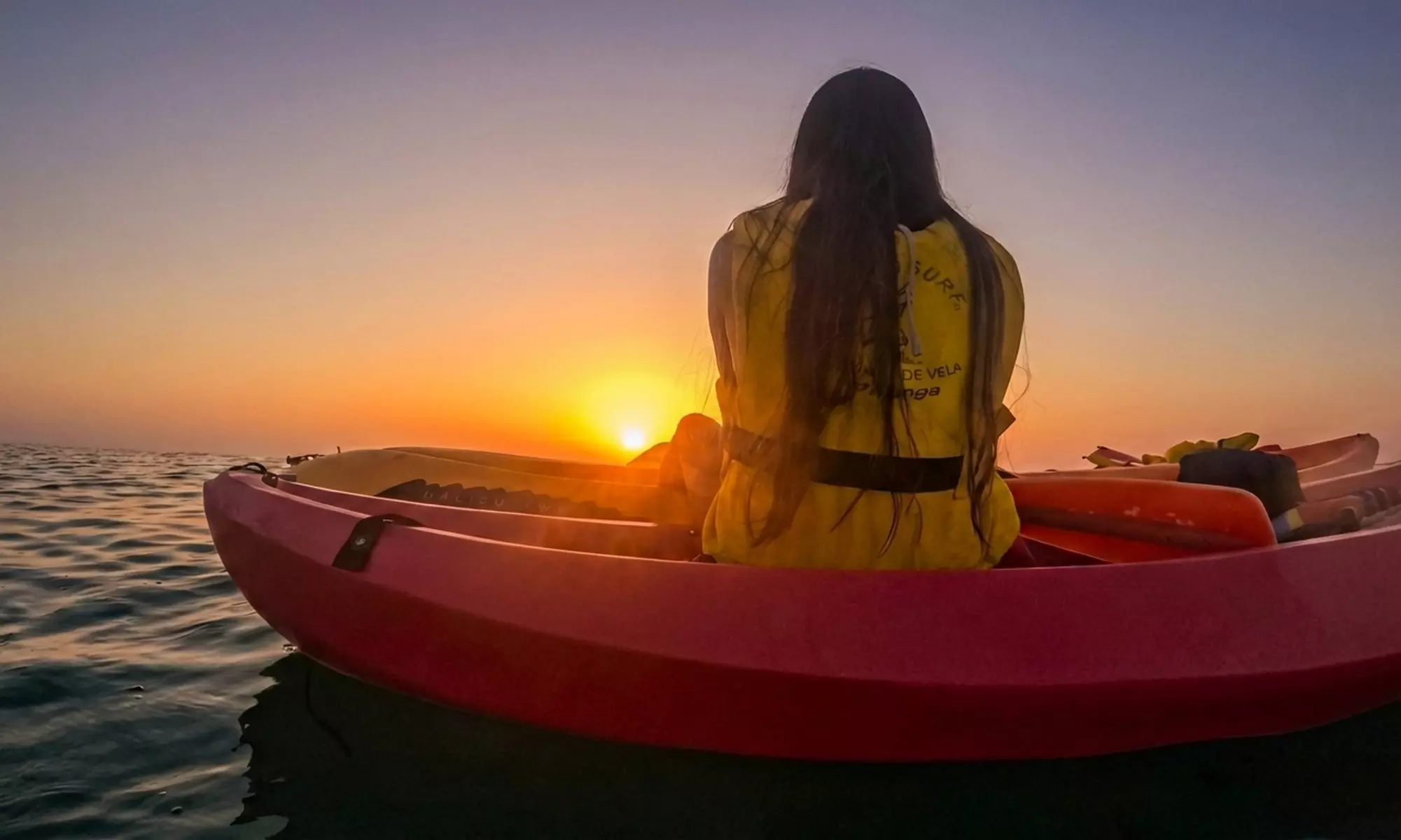 Excursión guiada en kayak a elegir con fotos y opción a snorkel para 1