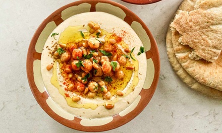 Para 2 personas: menú vegetariano con 2 entrantes, 2 principales y 2 bebidas - Lúcuma Restaurant