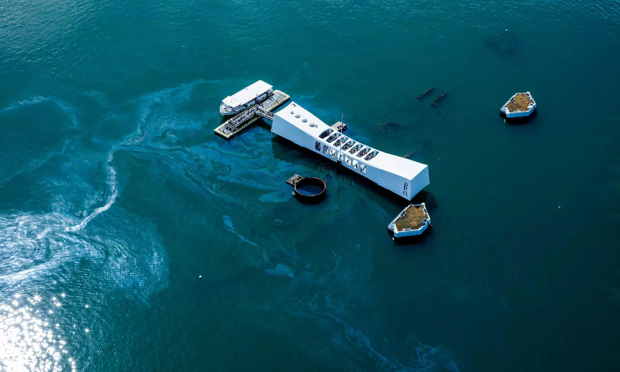 Shared or Private Waikiki Pearl Harbor Helicopter Tour 