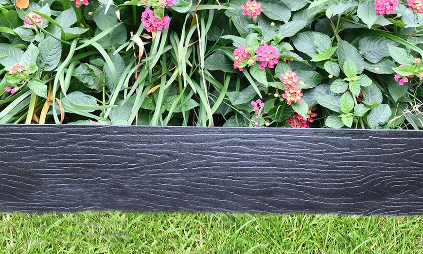 Image 2: Garden Plastic Border Edging in Two Styles and Sizes