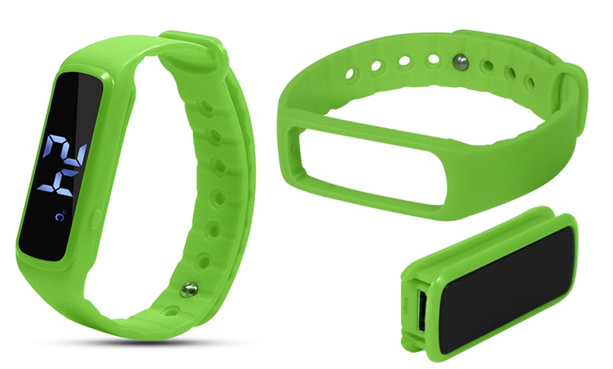 Image 12: Kids' Fitness Tracker