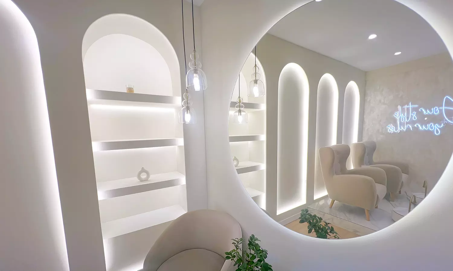 Manicura, pedicura o manipedi con esmalte normal o semipermanente