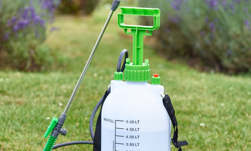 Image 14: 5L or 8L Pressure Sprayer