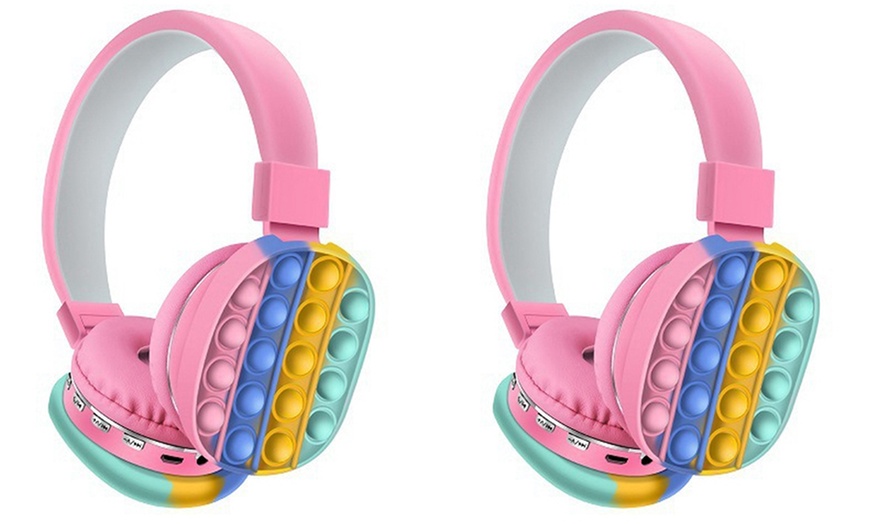 Image 5: Wireless Push Pop Fidget Headphones