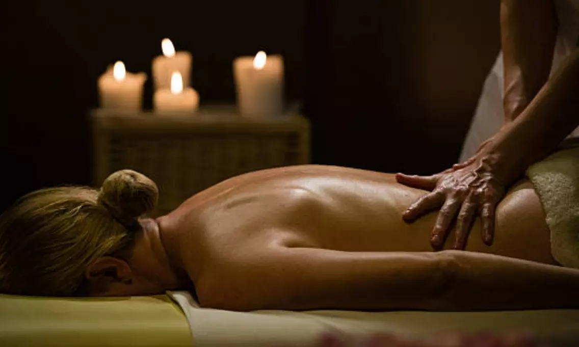 Ritual relajante "Mar de la India" de 45 o 60 minutos con té y bombón