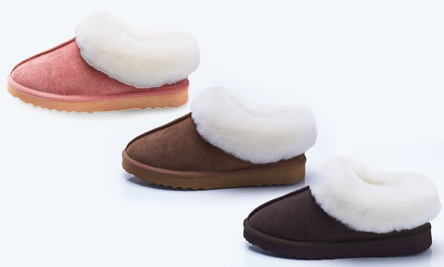 Image 1: Women's Sheepskin Slipper Boots