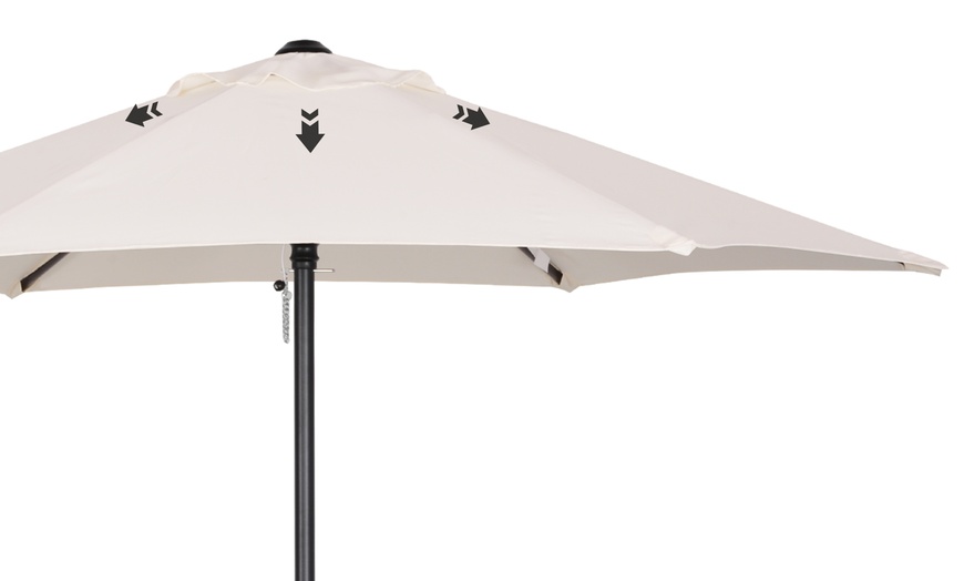 Image 4: Outsunny 2m Patio Umbrella