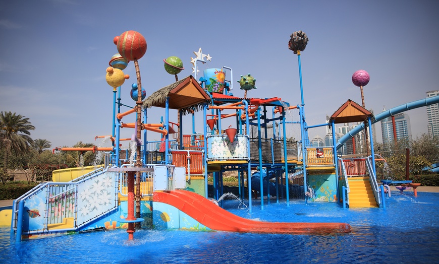 Image 5: Al Montazah Pearls Kingdom Water Park