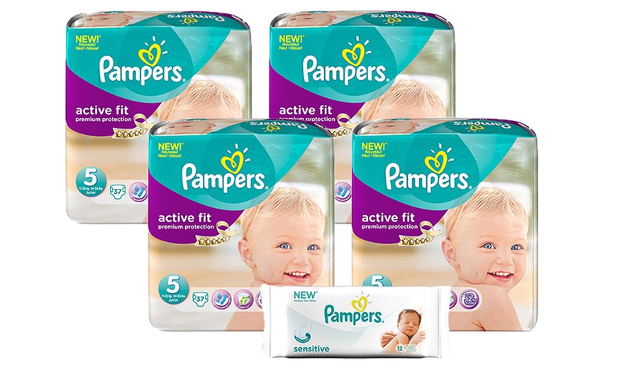 Image 27: Couches Pampers