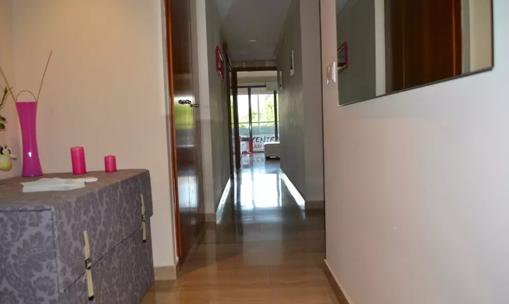 1 o 2 sesiones de Peeling Pure Skin con carbón activo para 1 o 2 personas desde 19,99 € en Laserbett - Second Medium