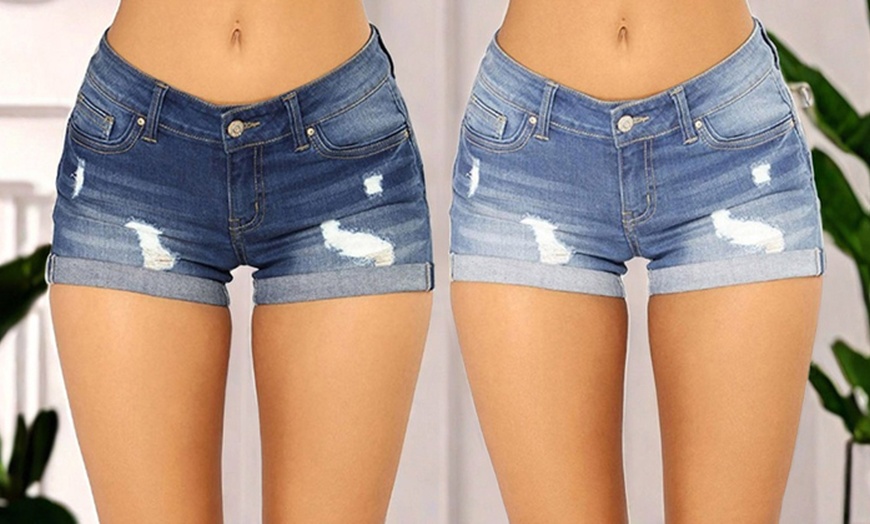 Image 1: Shorts en denim avec ourlets