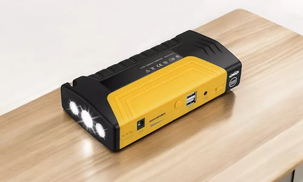 Jump Starter (Starthilfegerät) für Autos - Second Medium