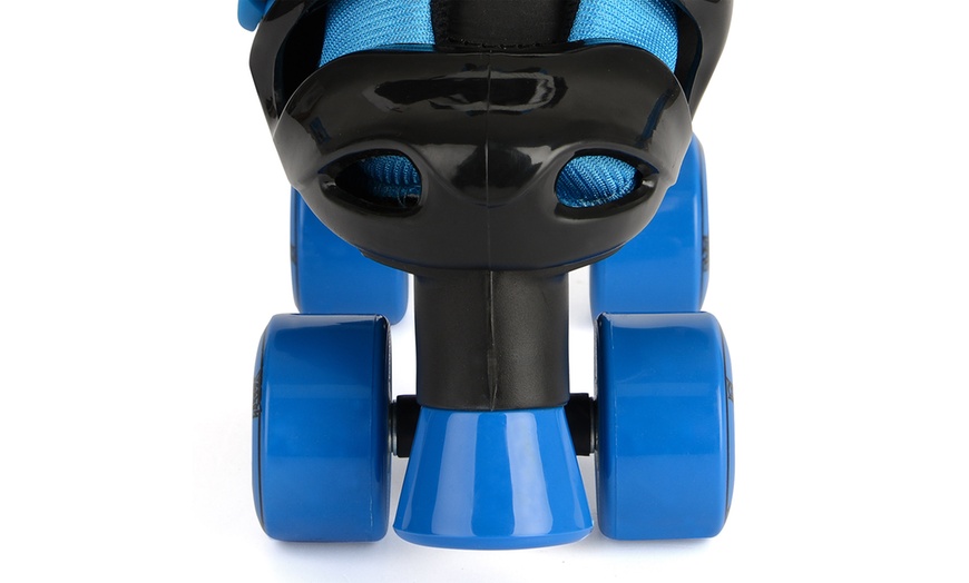 Image 4: Toyrific Xootz Quad Roller Skates