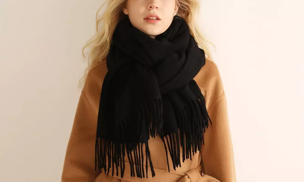 Sciarpa pashmina da donna, disponibile in vari colori - Primary Image