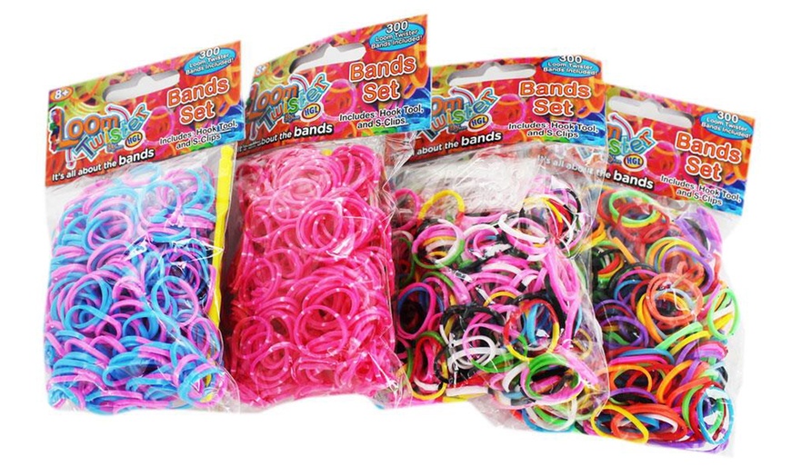 Image 5: 48 Bags of Loom Twister Bands
