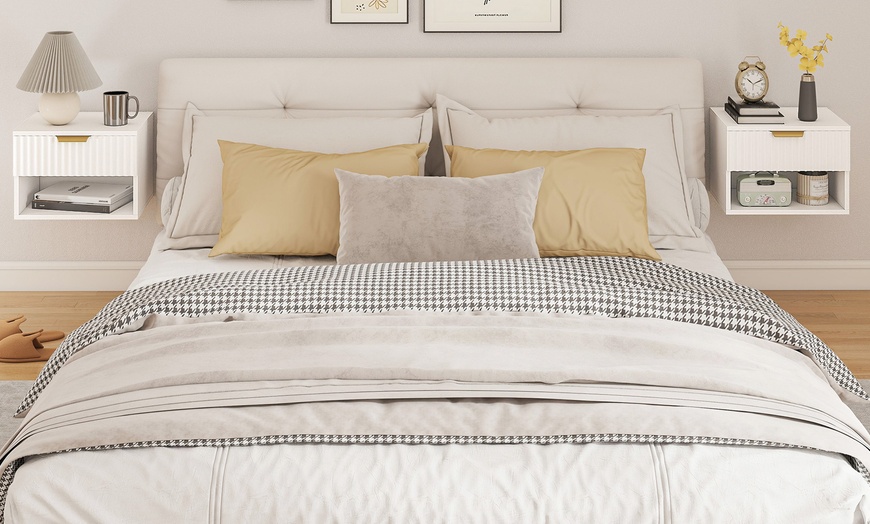 Image 3: HOMCOM Floating Nightstands with Modern Design and Gold Handles