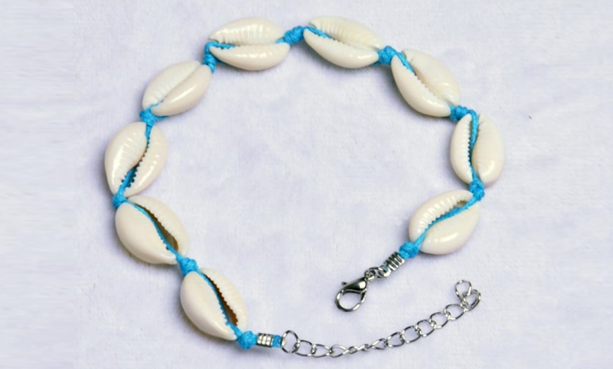 Image 5: Shell and Braided Anklet Set