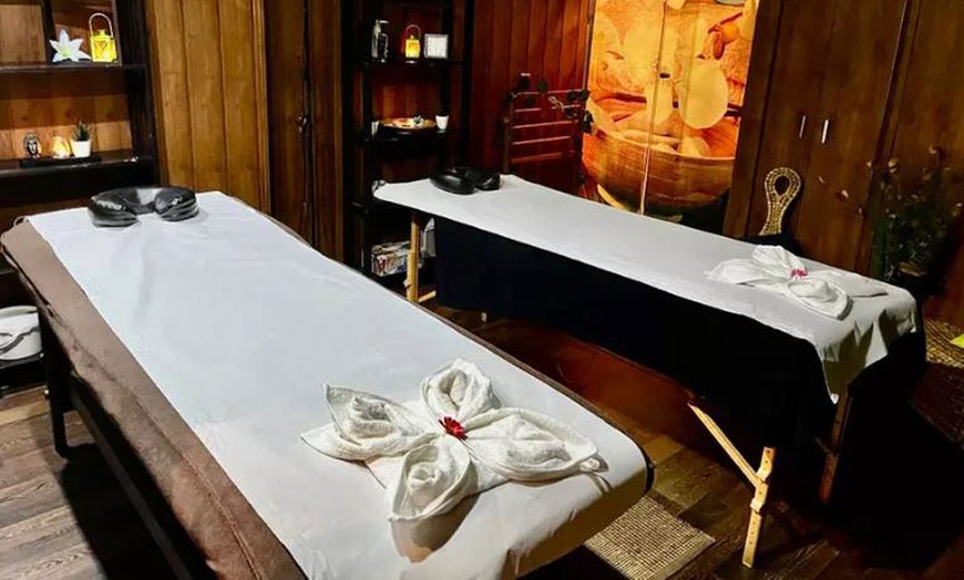 Image 3: Spa privado para 2 con masaje y opción a sauna, higiene facial o más 