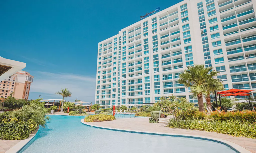 Experience the beauty of Aruba with a luxurious hotel stay. Airfare not included. Book now! - Primary Image