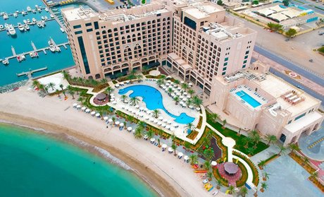 Fujairah: 5* Stay with Breakfast