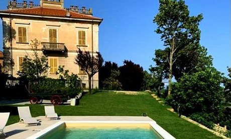 Monferrato: camera doppia, colazione, accesso piscina e degustazione vini per 2 persone presso Laficaia Wine Resort