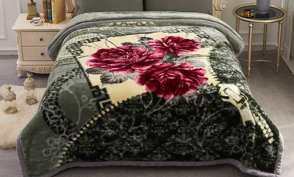 Heavy Weight Reversible Korean Style Raschel Blanket - Primary Image