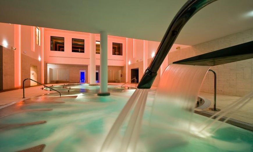 Image 9: Asturias: 1 o 2 noches en hotel 4* con spa