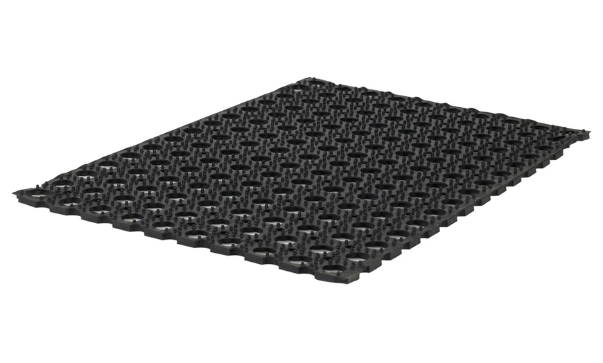 Image 4: Rubber Hollow Floor Mat