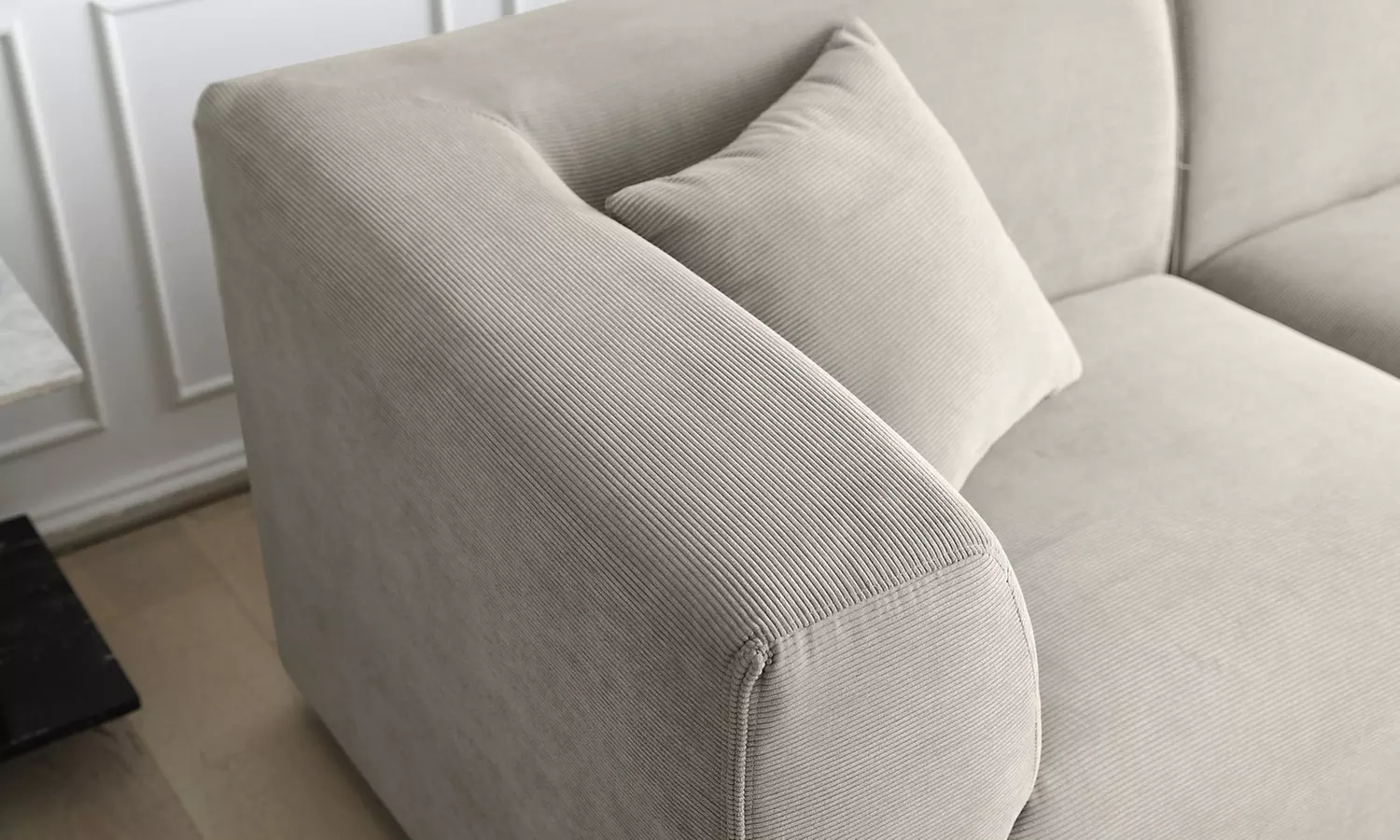 Canapé modulable Kocoon 3 places avec son pouf