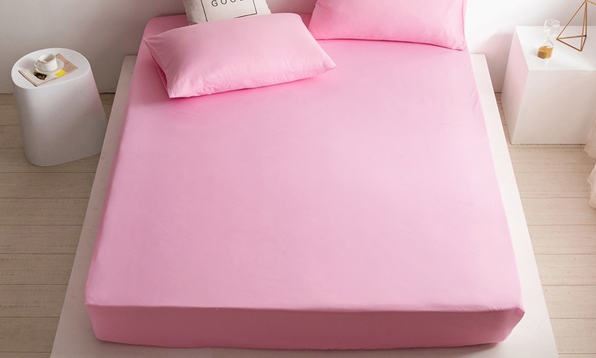 Image 21: Fitted Bed Sheet in choice of sizes with optional Pillow Case