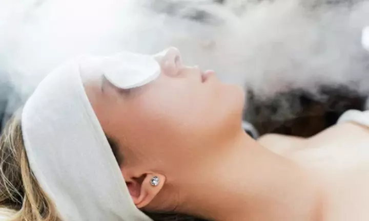 Despierta la piel de tu rostro con 54% en un ritual con vapor, masaje kobido, presoterapia y lifting facial - Primary Image