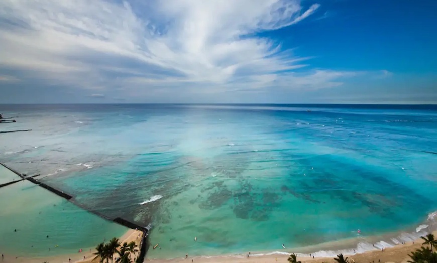 Image 5: ✈ 4-Day Hawaii Vacation with Air from Great Value Vacations