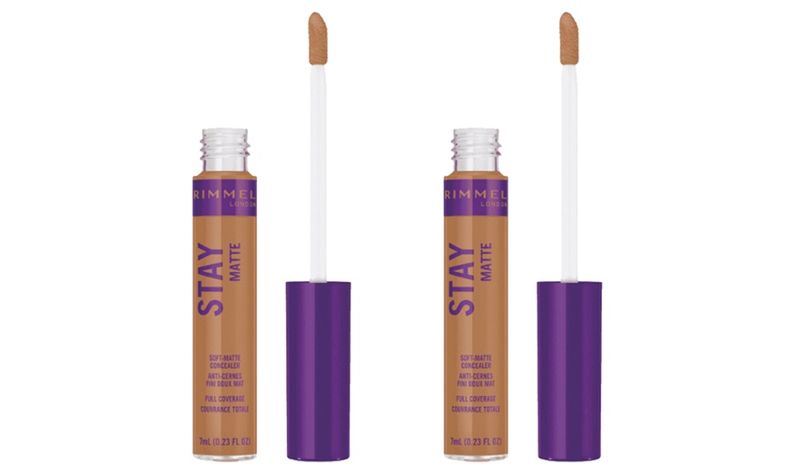 Image 5: Pack of Two Rimmel Stay Soft Matte Concealers 