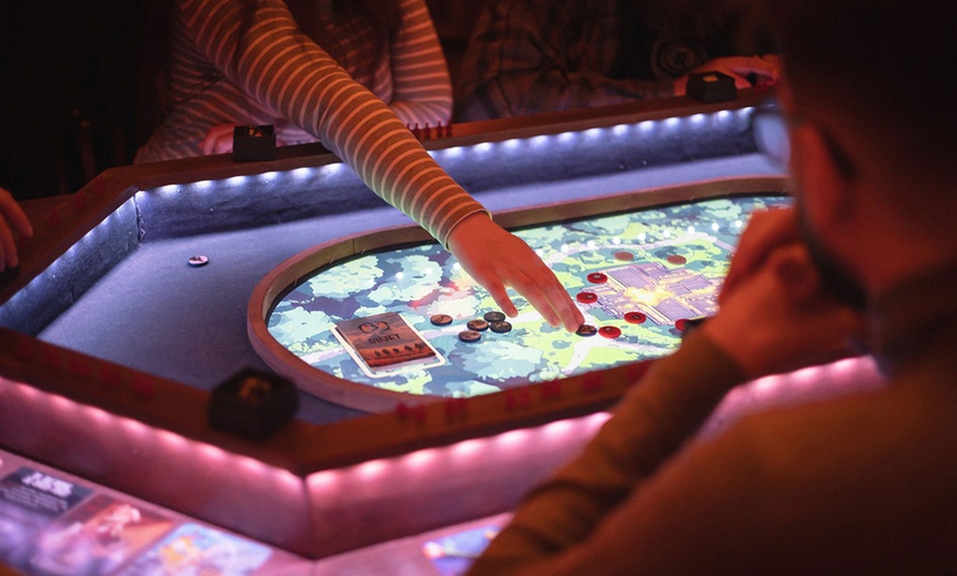 Image 6: Jeu de rôle sur table en salle avec Wyvern Journey