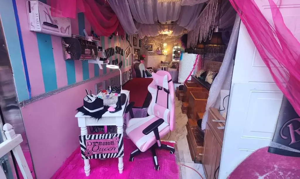 Touch of Sass: Spa + Optional Makeup & Karaoke for 5 Girls (Ages 3-12)