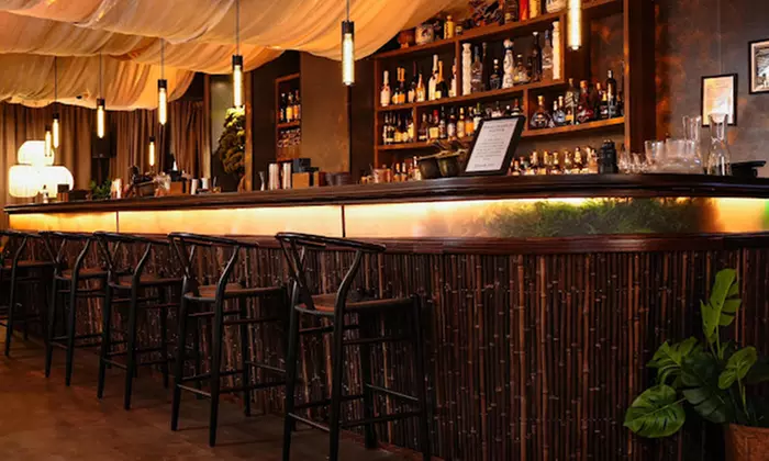 Exclusive Cocktails with Avocado Tartare For Two, Three or Four People